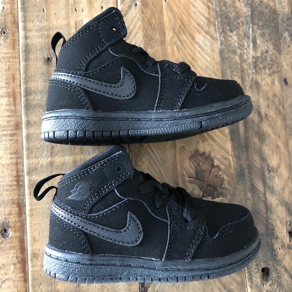 Nike Jordan 1 Mid BT Size 5c Black